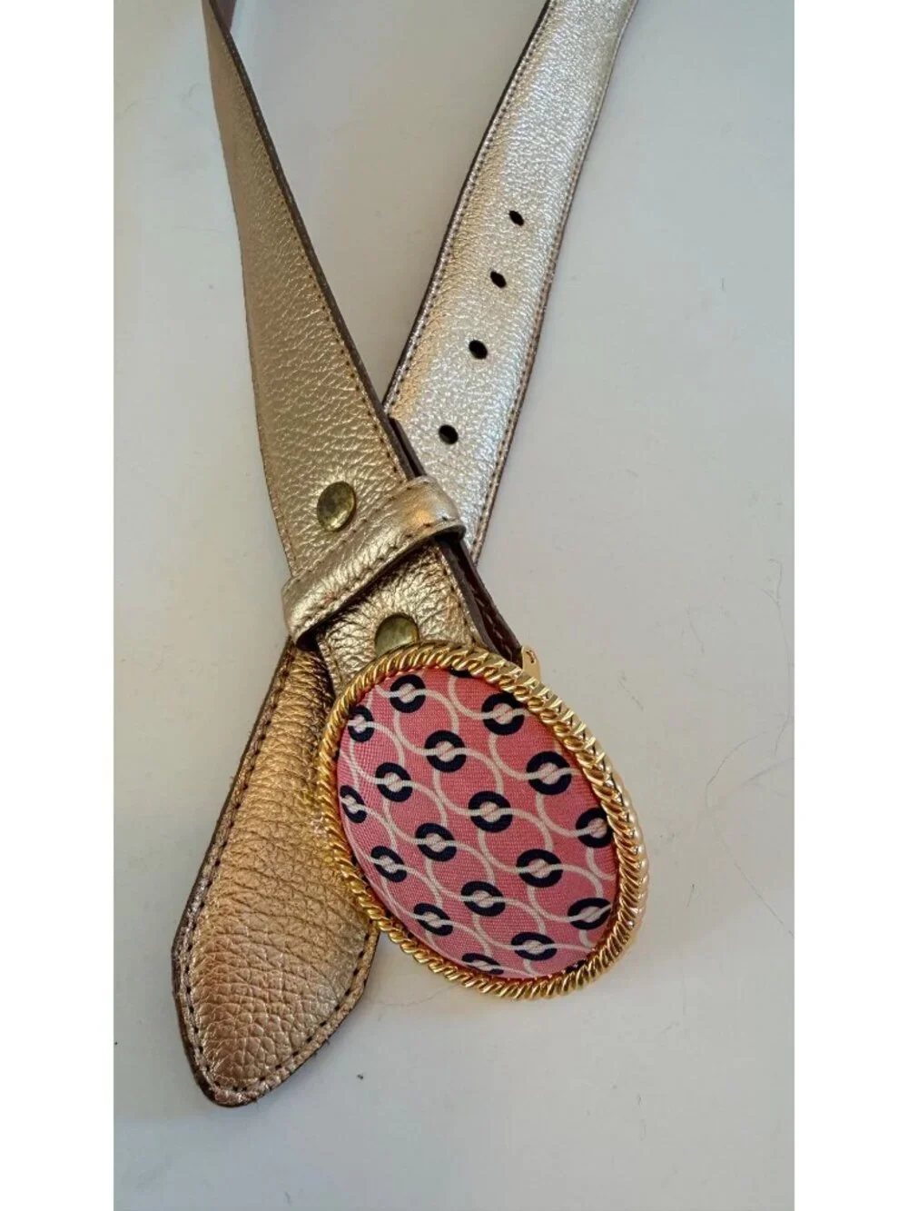 Vineyard Vines Gold Leather Belt With Pink & Navy Fabric Buckle Size L